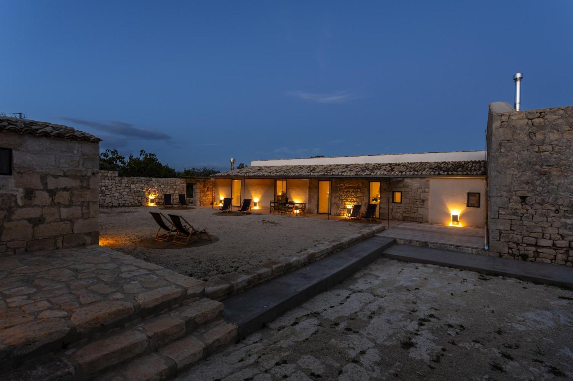 Casa Sisti - Isulatravel Villa Rosolini Bagian luar foto